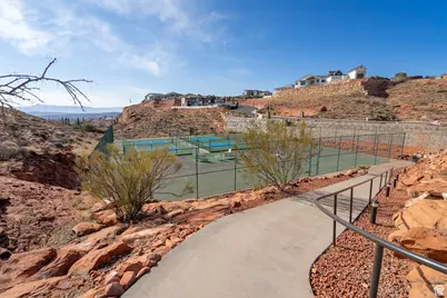 1297 W Lions Head Dr, Washington, UT 84780 - Photo 30