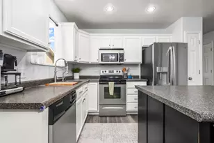 13094 S Pioneer Park Dr, Herriman, UT 84096 - Photo 6