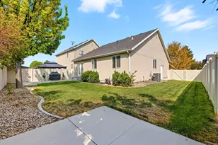 13094 S Pioneer Park Dr, Herriman, UT 84096 - Photo 24