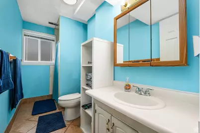 6215 S Westbrook Dr W, Taylorsville, UT 84129 - Photo 16