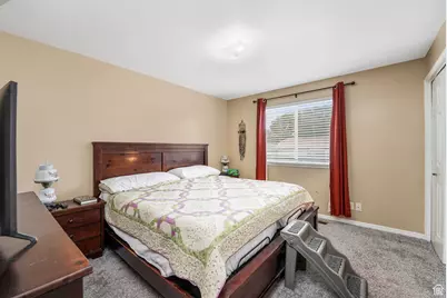 6215 S Westbrook Dr W, Taylorsville, UT 84129 - Photo 8