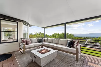 2428 S Scenic Dr E, Salt Lake City, UT 84109 - Photo 24