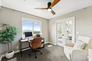 2428 S Scenic Dr E, Salt Lake City, UT 84109 - Photo 36