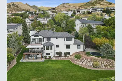 2428 S Scenic Dr E, Salt Lake City, UT 84109 - Photo 72