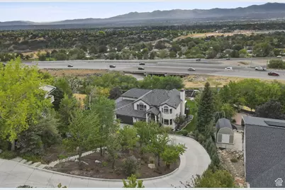 2428 S Scenic Dr E, Salt Lake City, UT 84109 - Photo 74