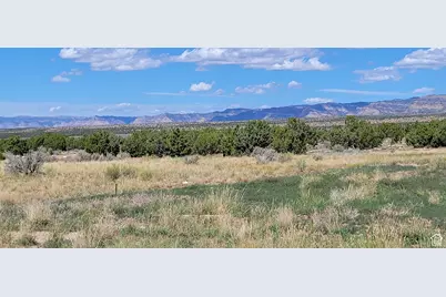 302 W Hwy 123 Hwy, East Carbon, UT 84520 - Photo 12