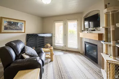 99 E 760 S #B102, Vernal, UT 84078 - Photo 8