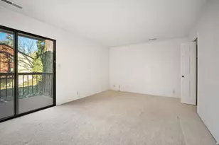 5536 S Springtree Ln E, Murray, UT 84107 - Photo 8