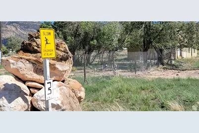 302 W Hwy 123, East Carbon, UT 84520 - Photo 8