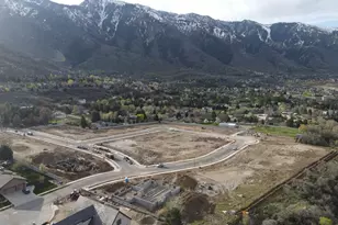 3026 E Bonnie Lynn Ln, Sandy, UT 84092 - Photo 1