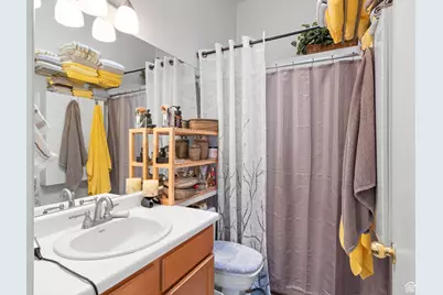 4686 S San Lucas Ct E, Millcreek, UT 84117 - Photo 16