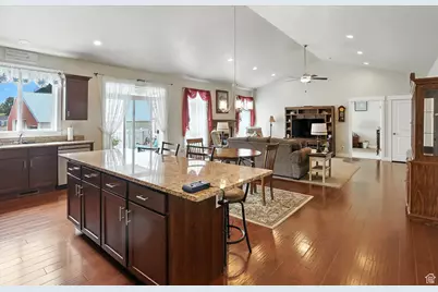 2397 W 1160 N, Provo, UT 84601 - Photo 2