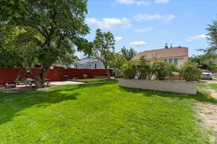 138 W Utah Ave, Tooele, UT 84074 - Photo 28