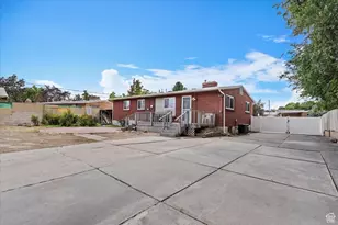 3544 W Meadowbrook Dr, West Valley, UT 84119 - Photo 24