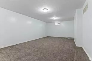 3544 W Meadowbrook Dr, West Valley, UT 84119 - Photo 16