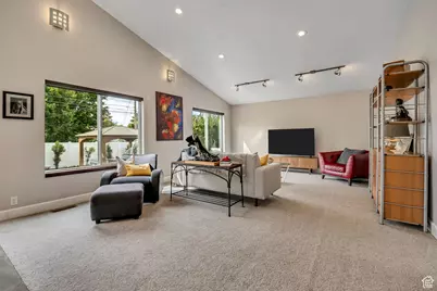 2752 E Wardway Dr, Holladay, UT 84124 - Photo 16