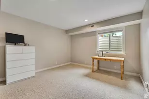 2752 E Wardway Dr, Holladay, UT 84124 - Photo 38