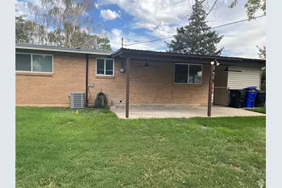 1384 S Melanie Ln, Syracuse, UT 84075 - Photo 16