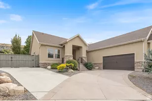 9226 N Mount Airey Dr W, Eagle Mountain, UT 84005 - Photo 2