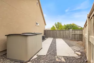 9226 N Mount Airey Dr W, Eagle Mountain, UT 84005 - Photo 42