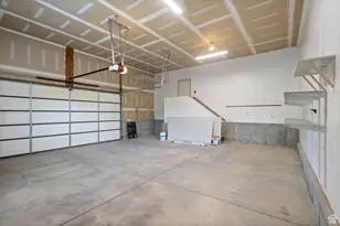 9226 N Mount Airey Dr W, Eagle Mountain, UT 84005 - Photo 38