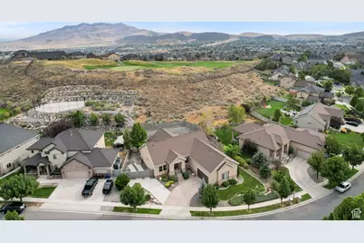 9226 N Mount Airey Dr W, Eagle Mountain, UT 84005 - Photo 44