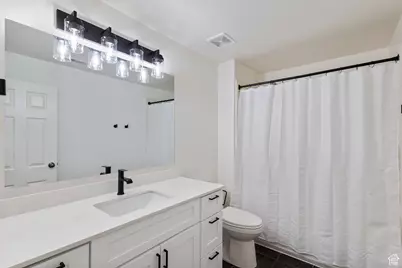 9226 N Mount Airey Dr W, Eagle Mountain, UT 84005 - Photo 32