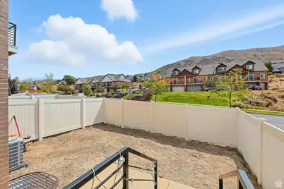 328 E Tri Ln S, Draper, UT 84020 - Photo 40