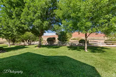 4 Scenic Cir #4, Hurricane, UT 84737 - Photo 16