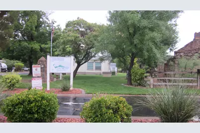 4 Scenic Cir #4, Hurricane, UT 84737 - Photo 28