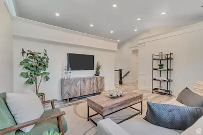 812 S Saratoga Dr, Saratoga Springs, UT 84045 - Photo 4