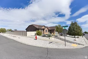 1108 S Legrand Dr E, Grantsville, UT 84029 - Photo 4