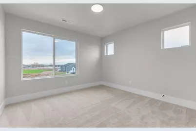 1196 W 2325 S, Syracuse, UT 84075 - Photo 22