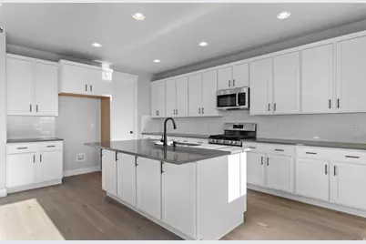 1315 W 2325 S, Syracuse, UT 84075 - Photo 14