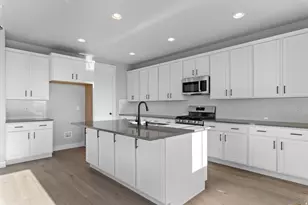 1315 W 2325 S, Syracuse, UT 84075 - Photo 14