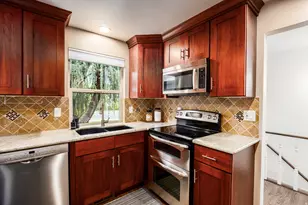 6427 S Rodeo Ln E, Salt Lake City, UT 84121 - Photo 6