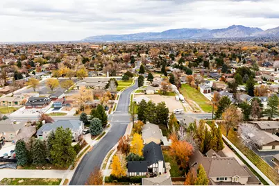 6427 S Rodeo Ln E, Salt Lake City, UT 84121 - Photo 42