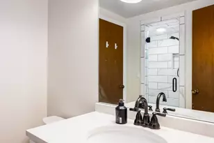 6427 S Rodeo Ln E, Salt Lake City, UT 84121 - Photo 20