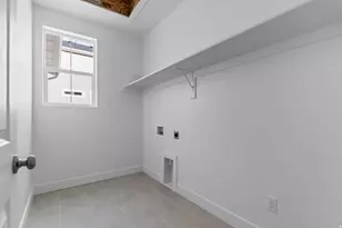 1295 W 2325 S, Syracuse, UT 84075 - Photo 8