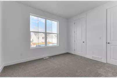 1295 W 2325 S, Syracuse, UT 84075 - Photo 12