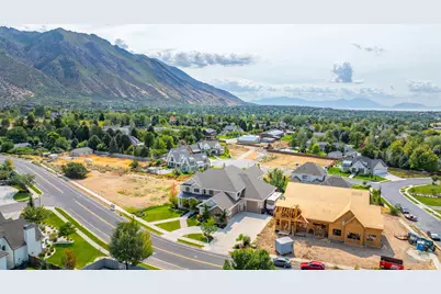 382 E Heritage Dr, Alpine, UT 84004 - Photo 1