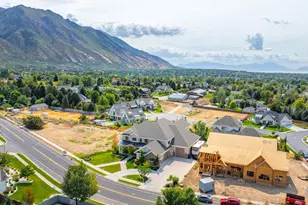 382 E Heritage Dr, Alpine, UT 84004 - Photo 1