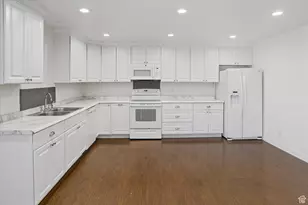 7092 W Jayson Bend Dr, West Jordan, UT 84081 - Photo 36