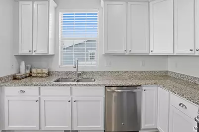 7092 W Jayson Bend Dr, West Jordan, UT 84081 - Photo 14