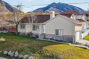 828 E Vine St, Tooele, UT 84074 - Photo 1
