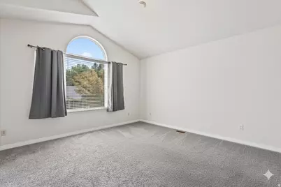 572 E 5300 S, Murray, UT 84107 - Photo 18