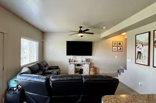 2949 N 1175 W, Layton, UT 84041 - Photo 4