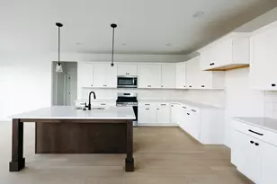 1536 W Russo Dr, Saratoga Springs, UT 84045 - Photo 4