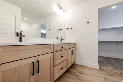 1060 N Canvasback Dr #405, Lehi, UT 84043 - Photo 14