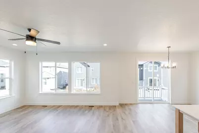 1060 N Canvasback Dr #405, Lehi, UT 84043 - Photo 2